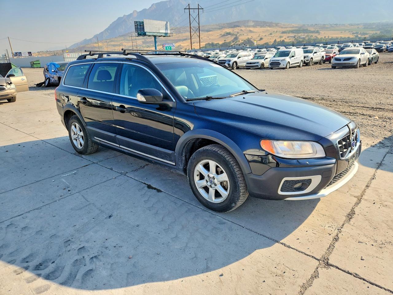 YV4952BZ8B1106299 · 2011 VOLVO XC70 · 4/12
