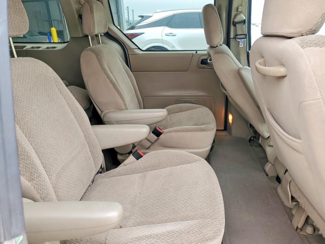 2FMZA524X2BB34318 · 2002 FORD WINDSTAR · 11/13