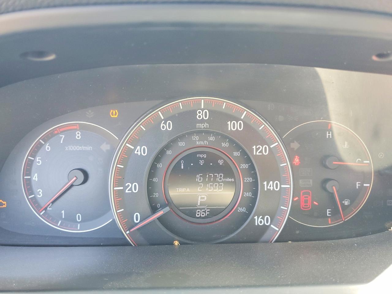 1HGCR2F55GA175769 · 2016 HONDA ACCORD · 9/12