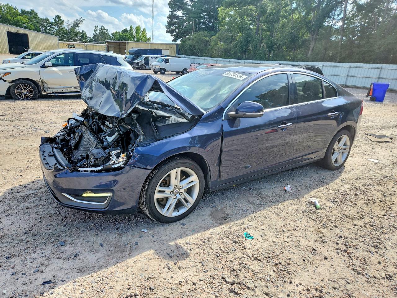 YV1612FH4E1285829 · 2014 VOLVO S60