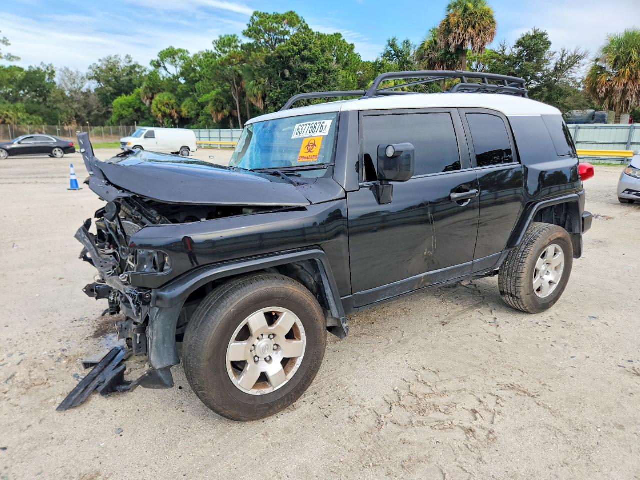 JTEZU11F370009866 · 2007 TOYOTA FJ CRUISER