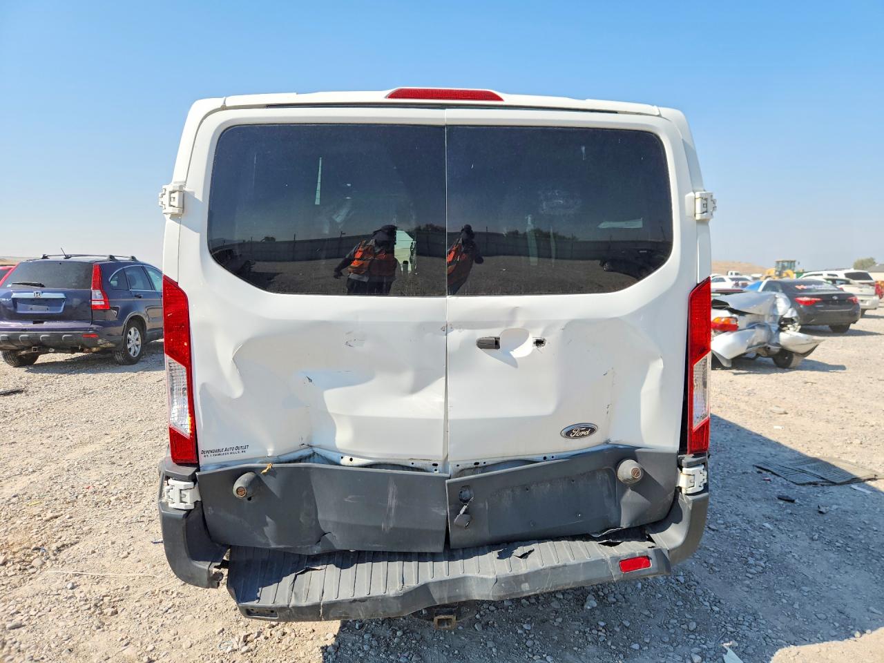 1FTYR2ZM5HKB35582 · 2017 FORD TRANSIT · 6/12