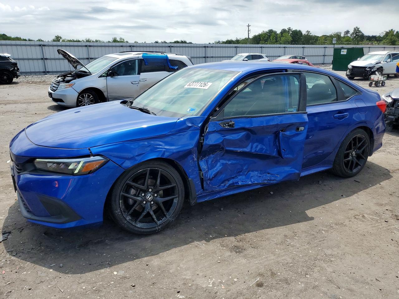 2HGFE2F55NH537428 · 2022 HONDA CIVIC