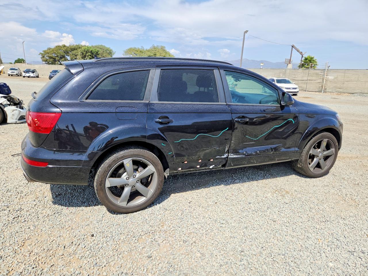 WA1LGAFE2FD031067 · 2015 AUDI Q7 · 3/13