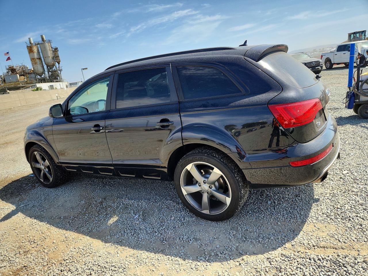 WA1LGAFE2FD031067 · 2015 AUDI Q7 · 2/13