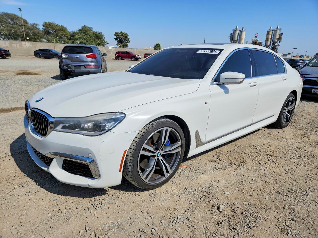 2017 BMW 750