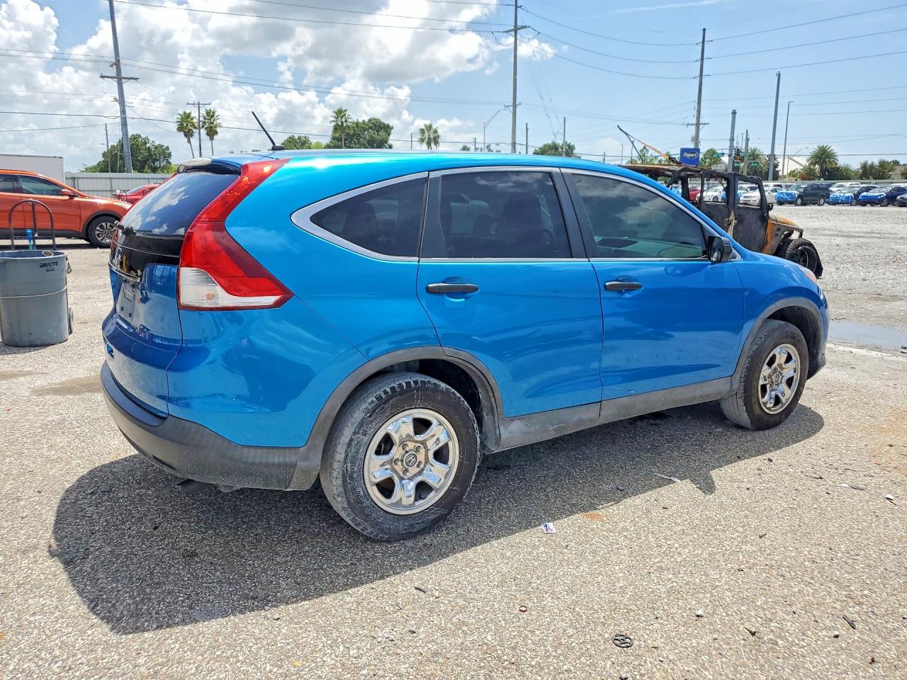 2HKRM3H36EH525361 · 2014 HONDA CR-V · 3/13