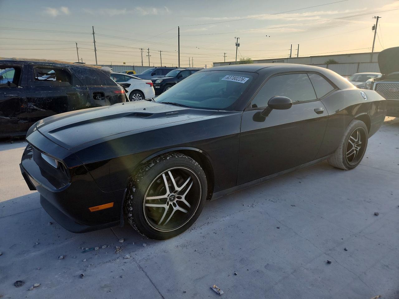 2C3CDYAG2CH147761 · 2012 DODGE CHALLENGER