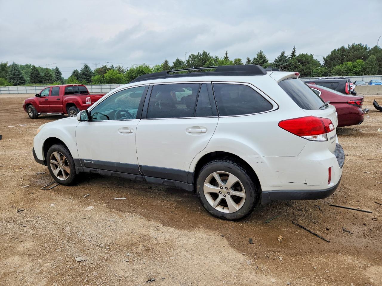 4S4BRCKC0D3273012 · 2013 SUBARU OUTBACK · 2/12
