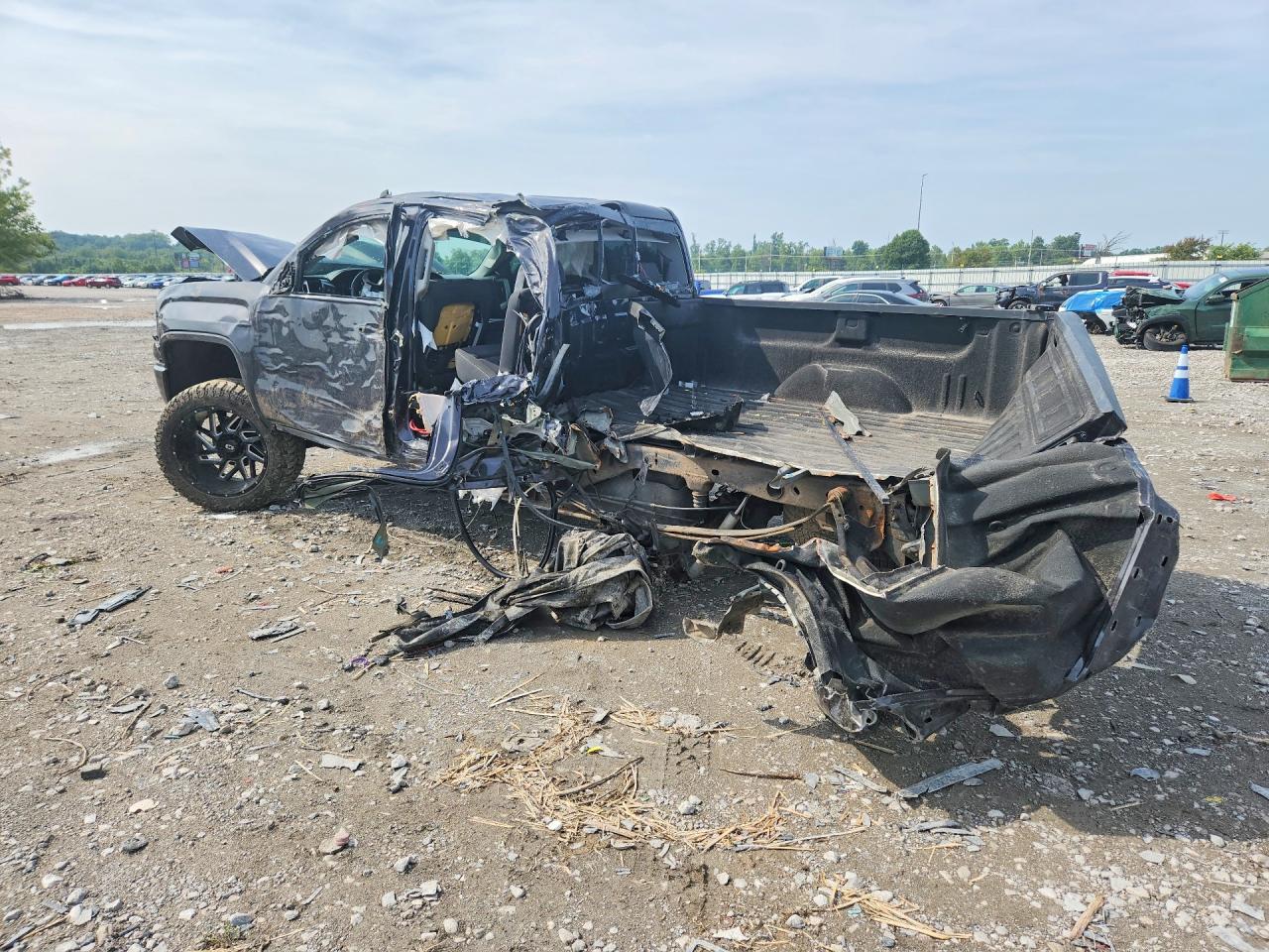1GTV2UEC5FZ244967 · 2015 GMC SIERRA · 2/12