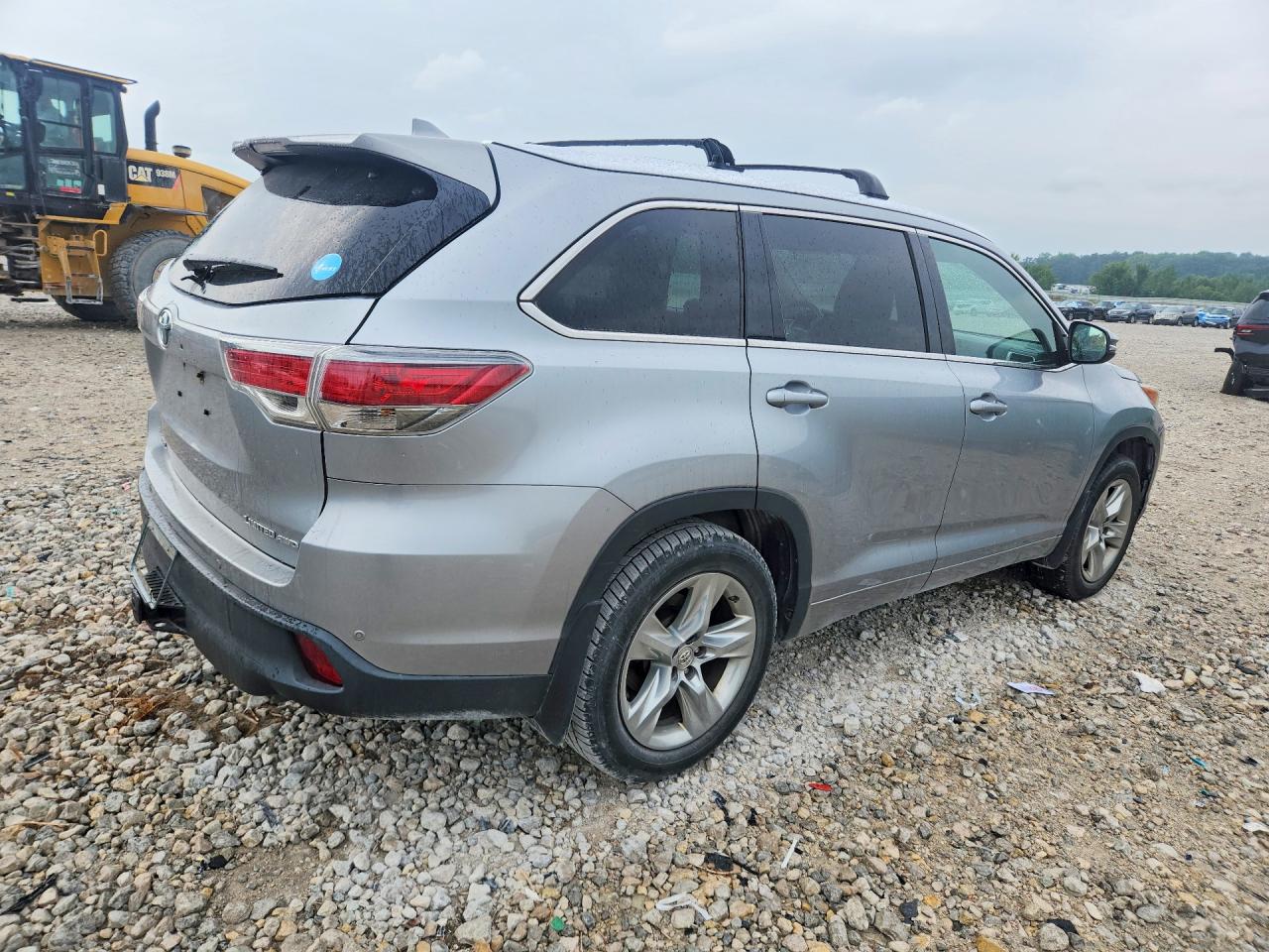 5TDDKRFH4ES071736 · 2014 TOYOTA HIGHLANDER · 3/13