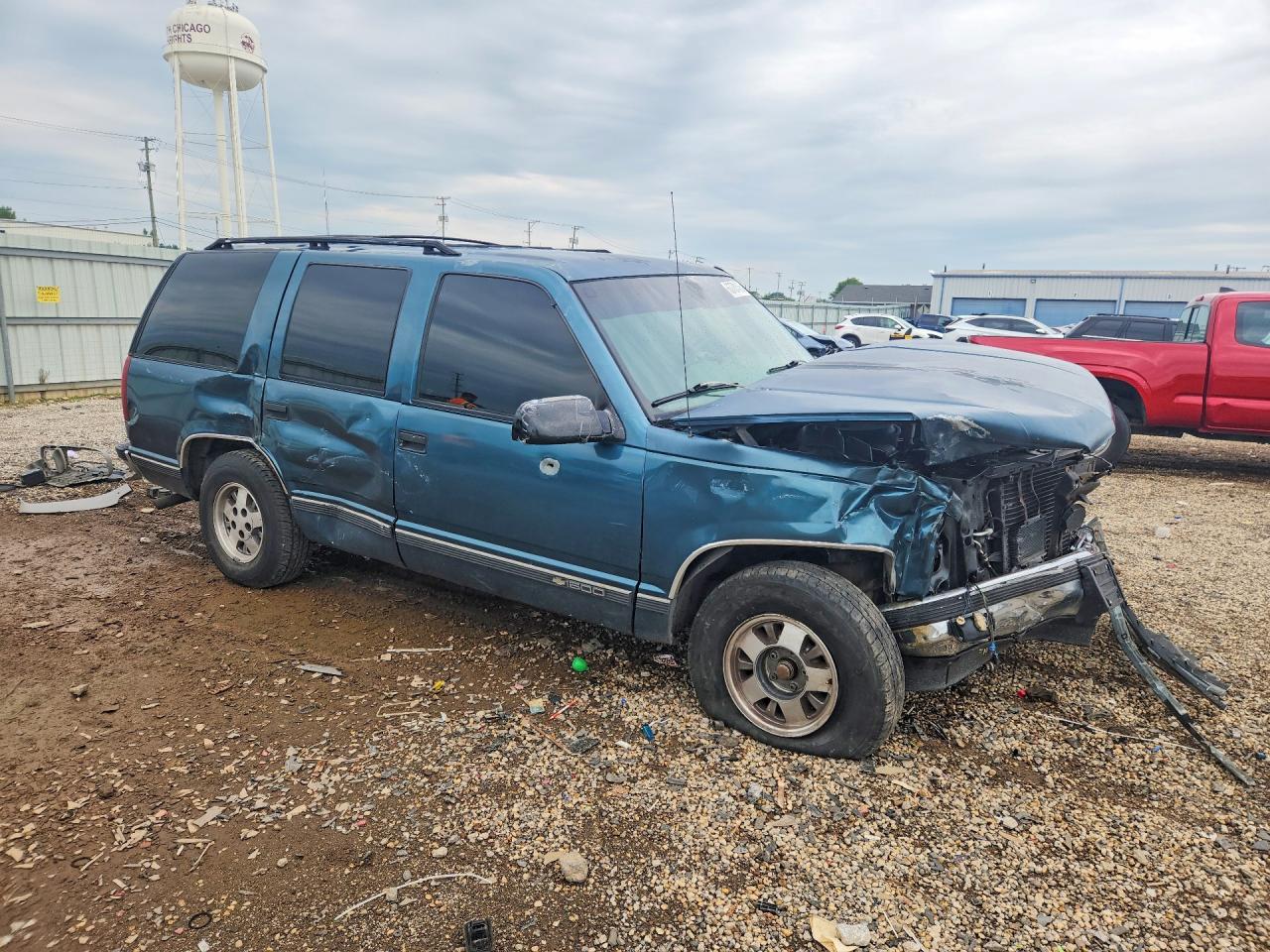 1GNEC13K6SJ376450 · 1995 CHEVROLET TAHOE · 4/12