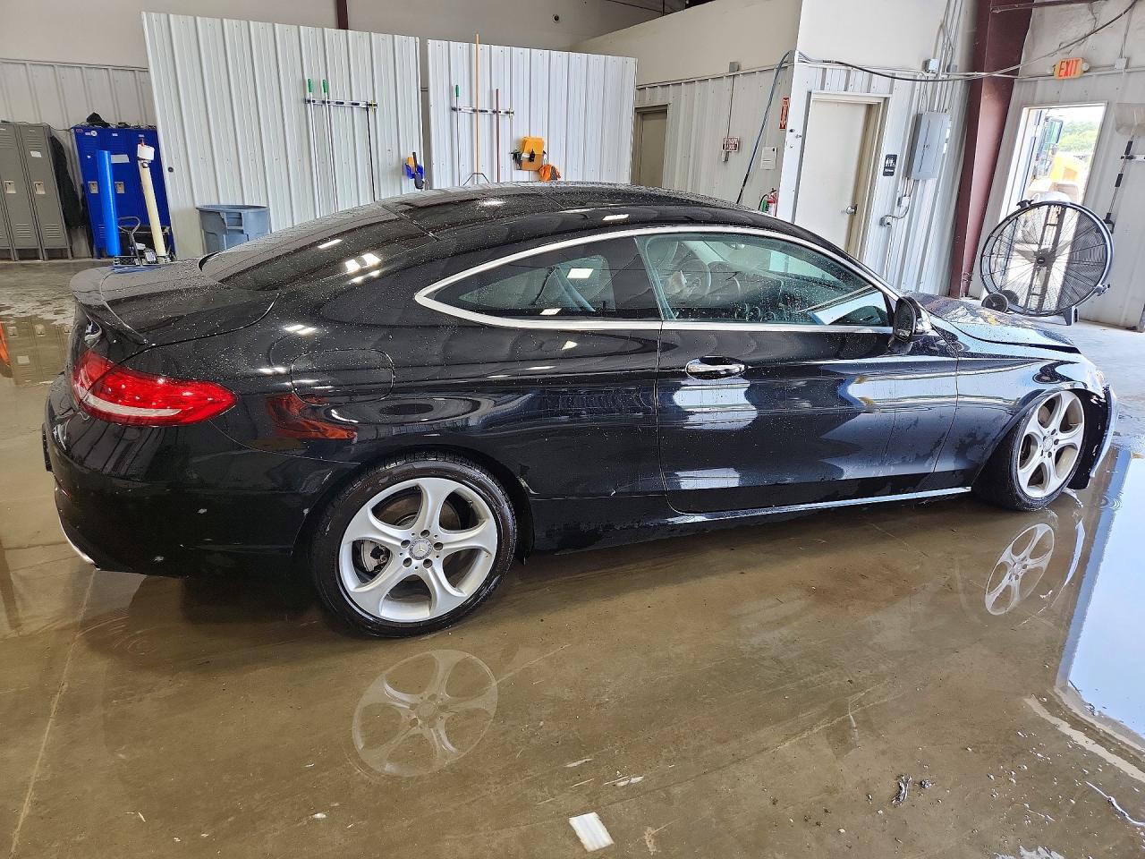WDDWJ4JB1HF355739 · 2017 MERCEDES-BENZ C · 3/12