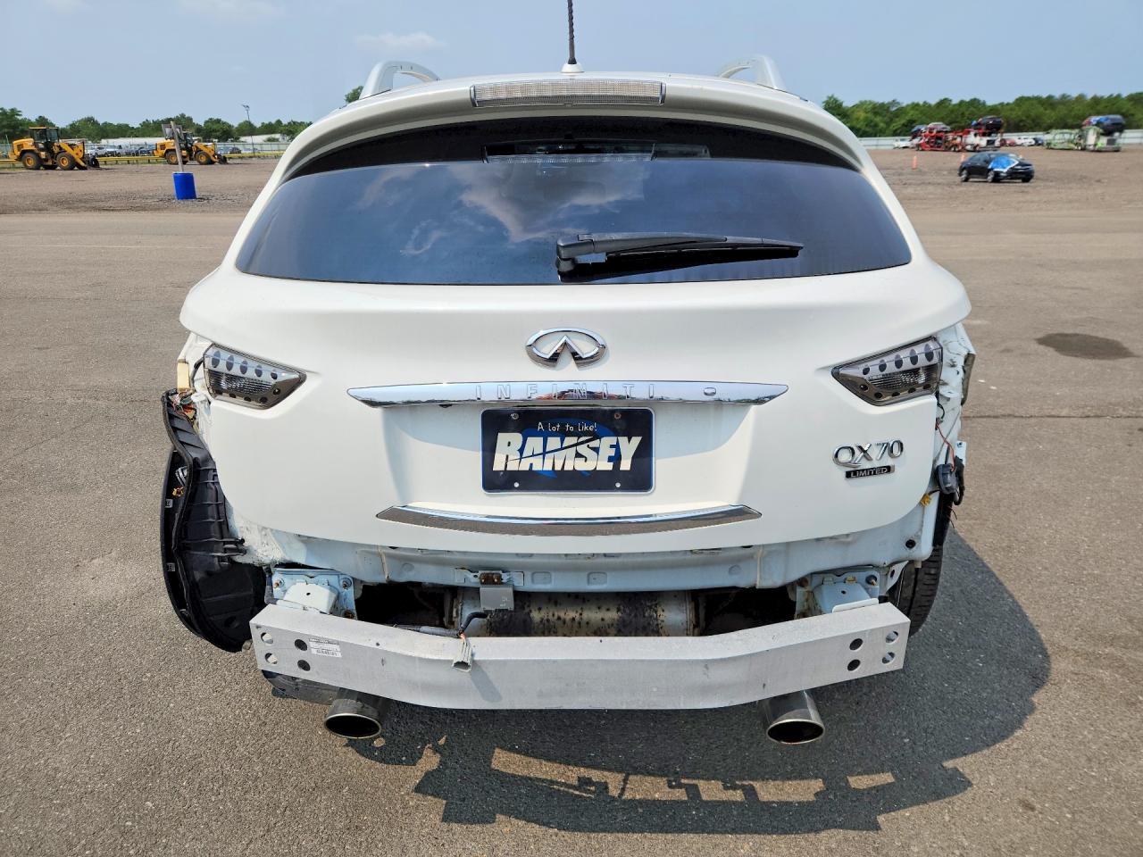 JN8CS1MWXHM410972 · 2017 INFINITI QX70 · 6/14