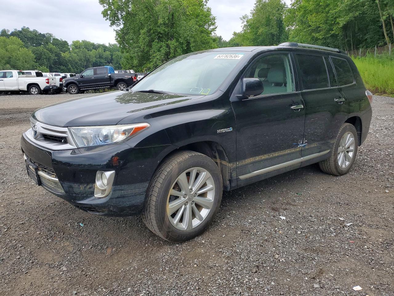 JTEDC3EH0B2000866 · 2011 TOYOTA HIGHLANDER