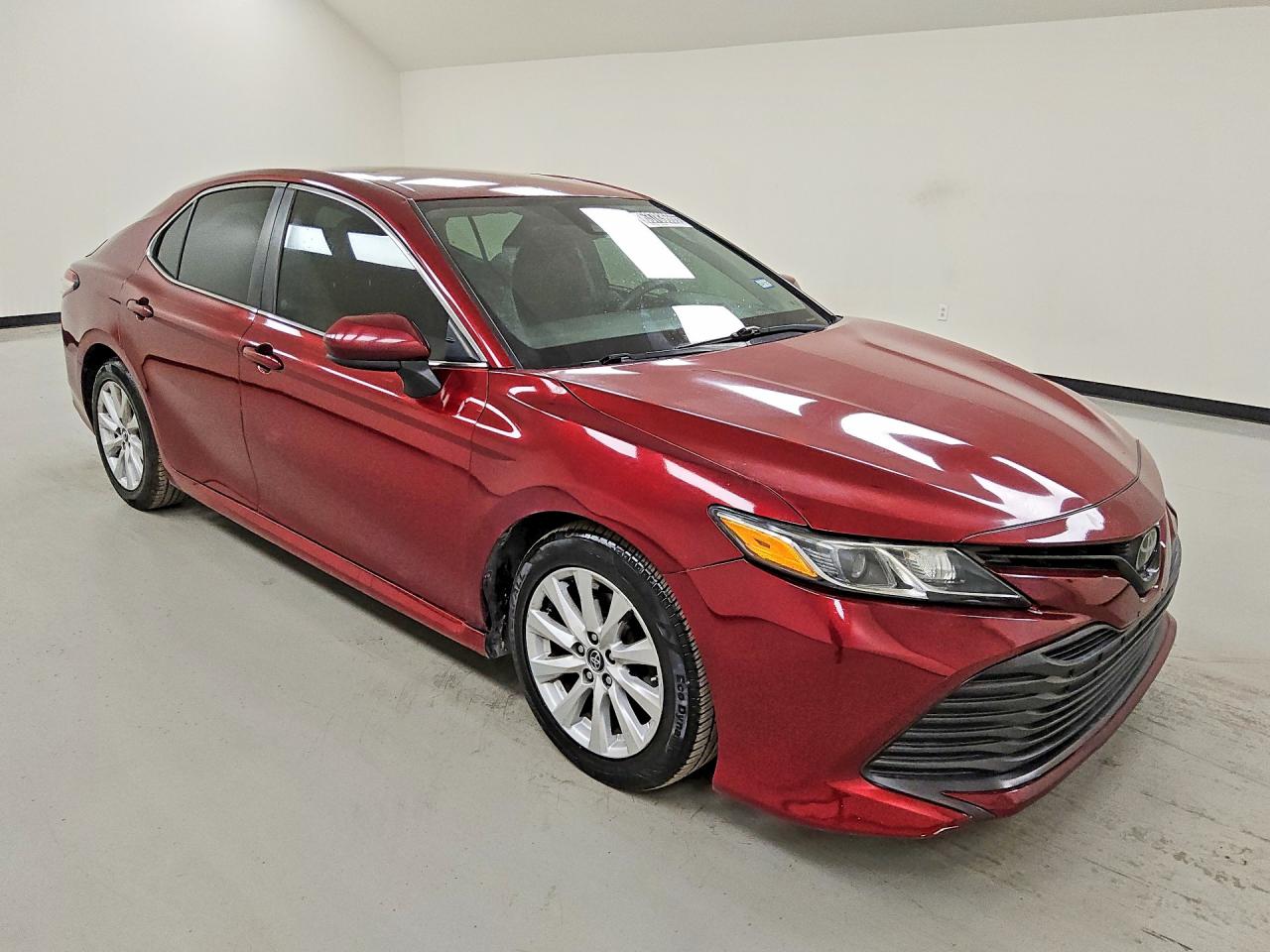 4T1B11HK7JU643324 · 2018 TOYOTA CAMRY · 4/12