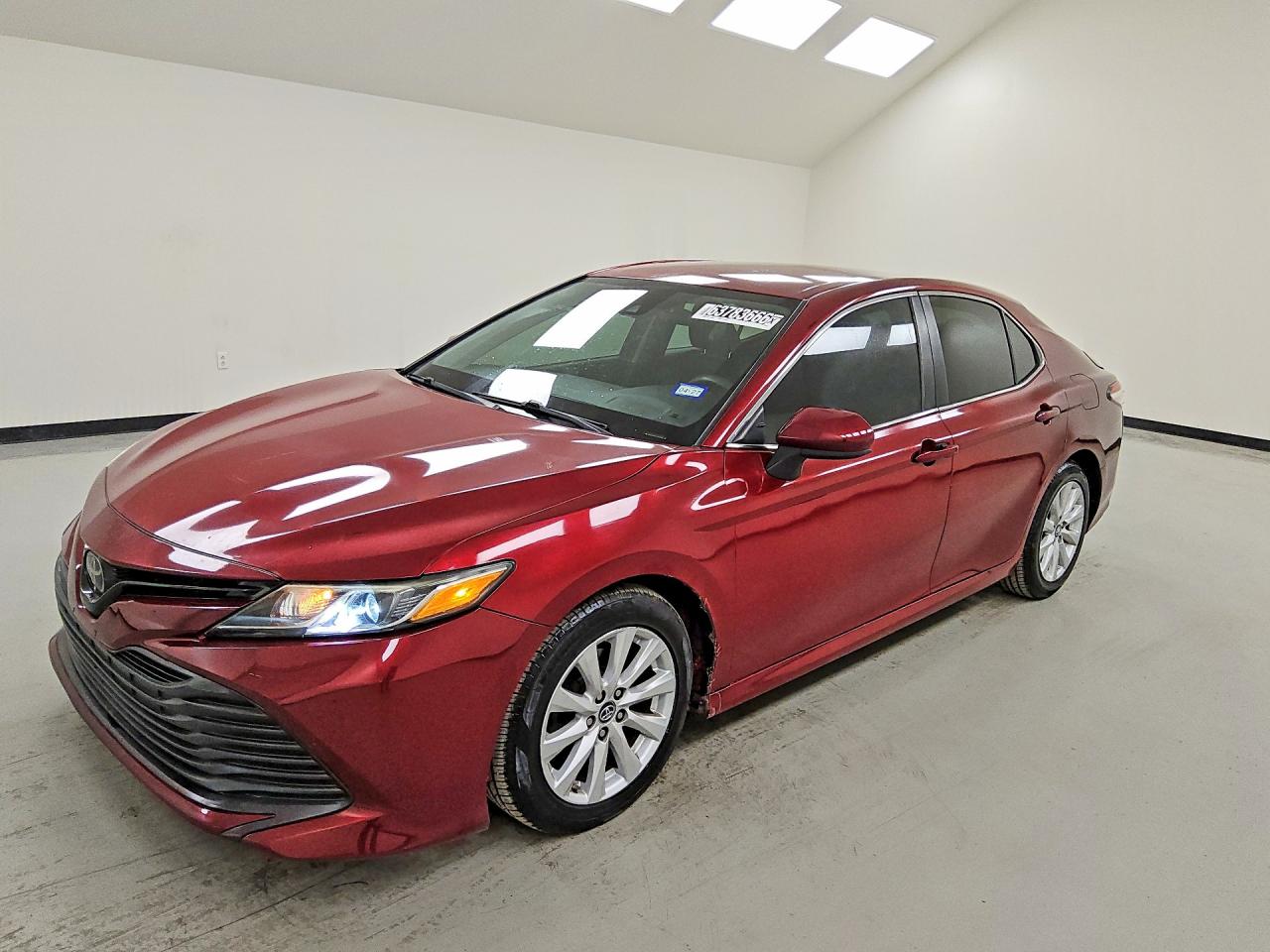 2018 TOYOTA CAMRY