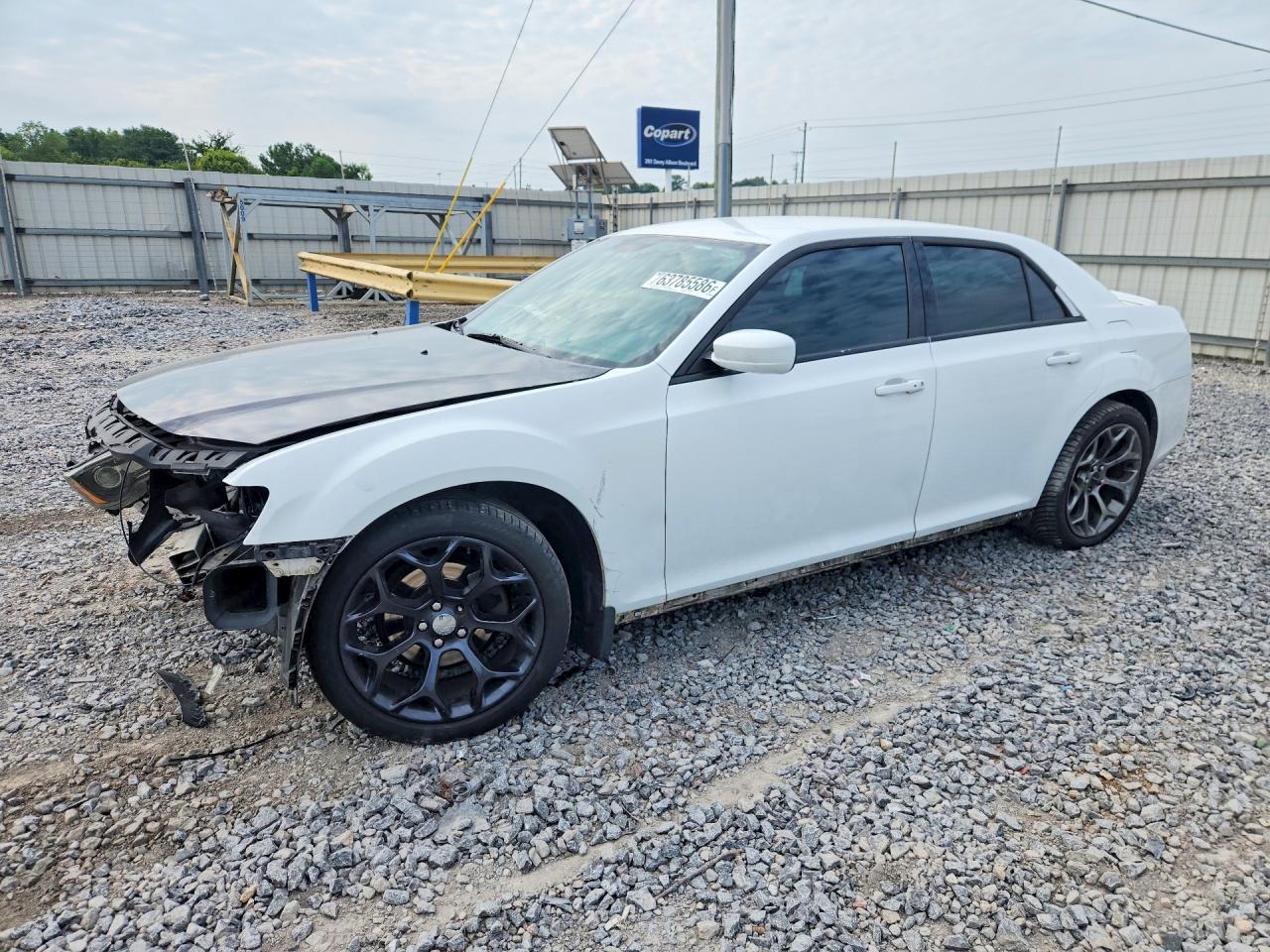 2C3CCABG1DH658095 · 2013 CHRYSLER 300