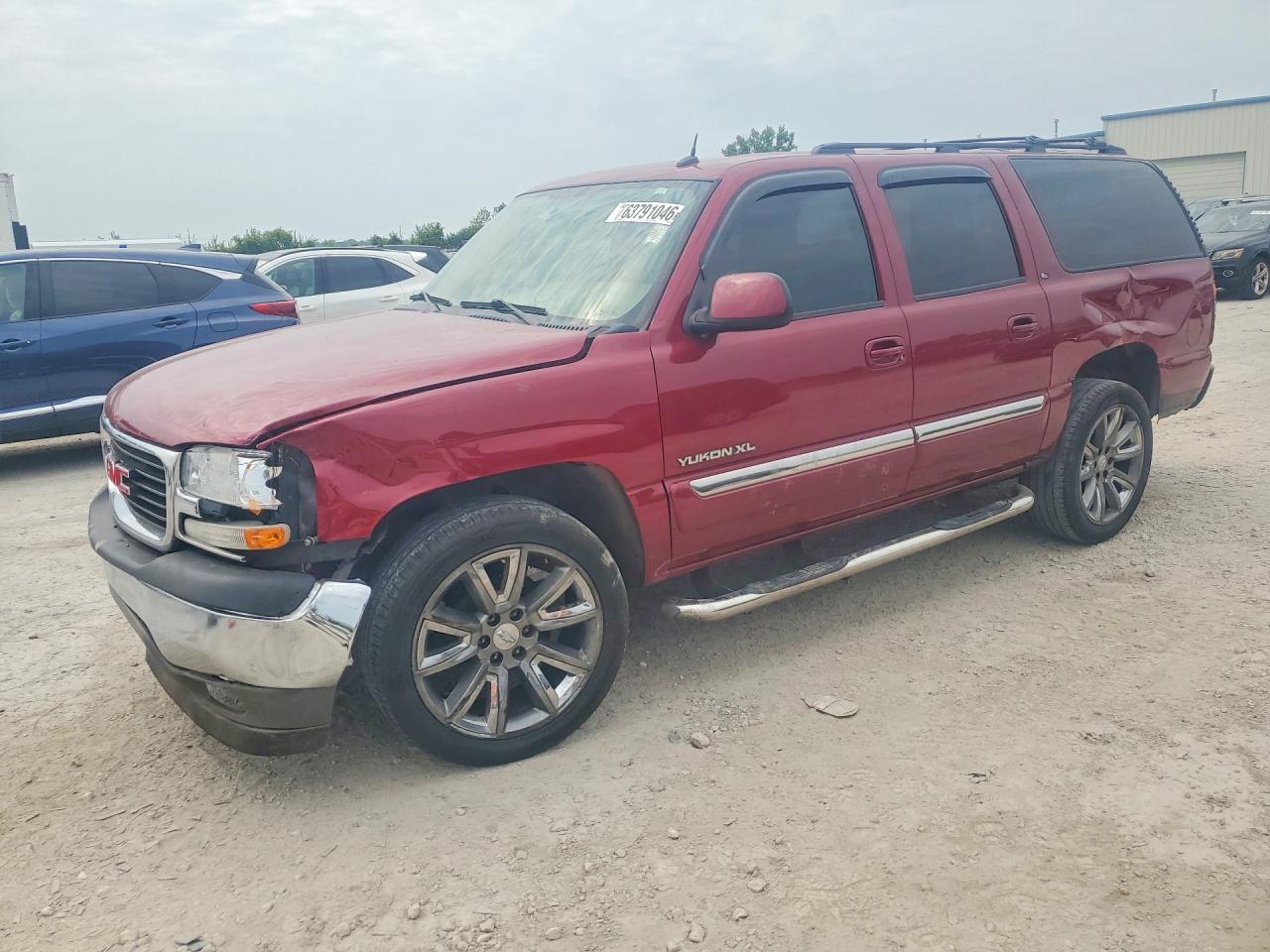 3GKEC16Z75G253834 · 2005 GMC YUKON XL