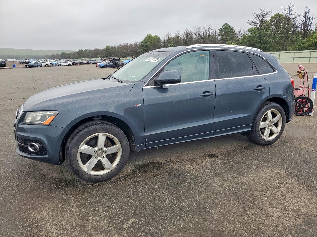 WA1DKAFP8BA080144 · 2011 AUDI Q5
