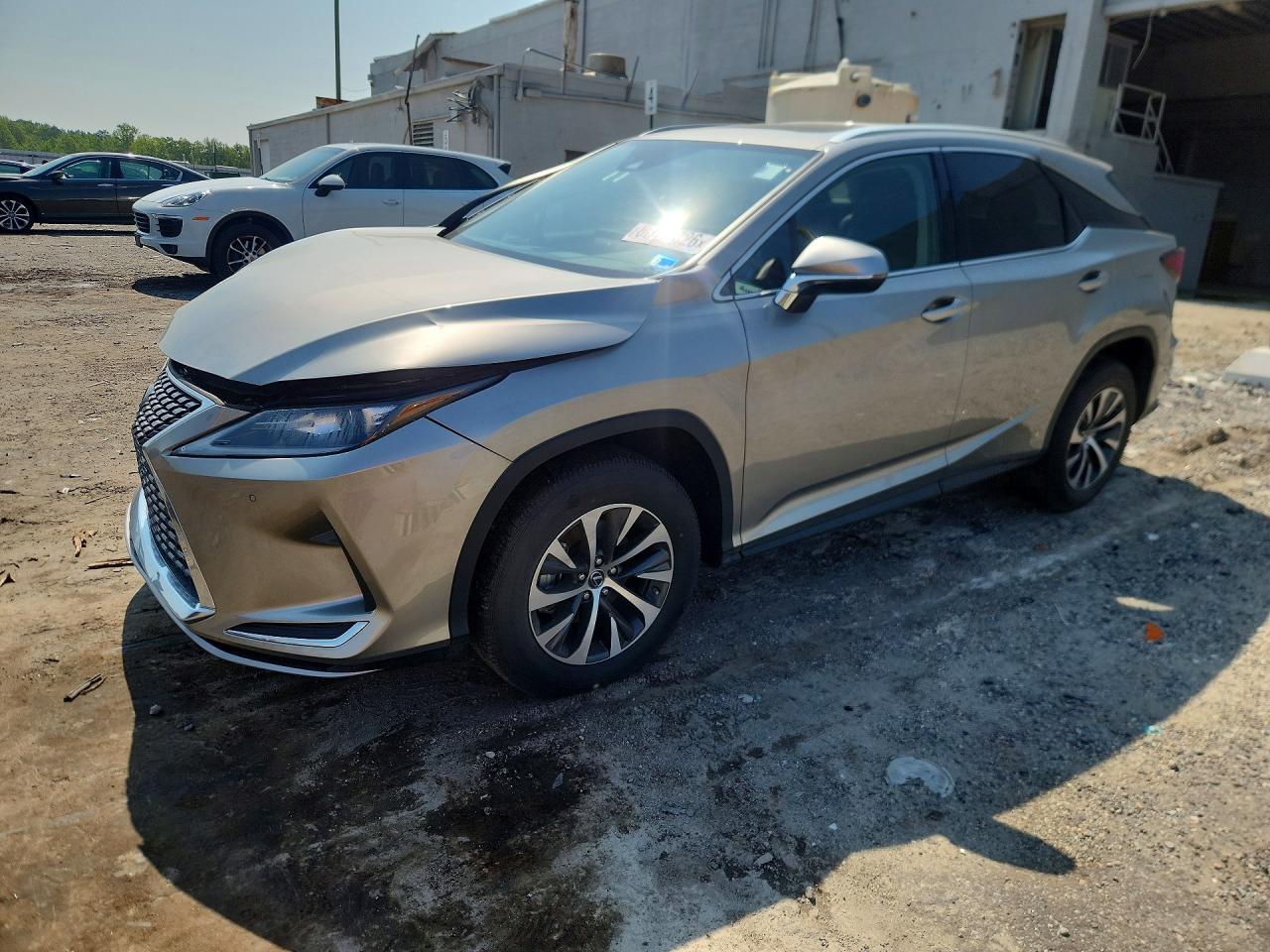 2T2HZMDA7MC286407 · 2021 LEXUS RX
