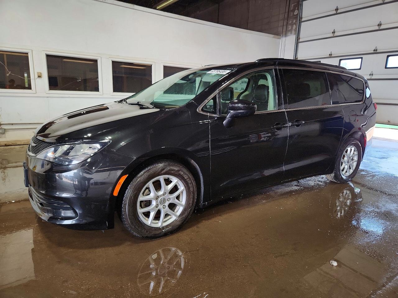 2C4RC1DG9LR187261 · 2020 CHRYSLER VOYAGER
