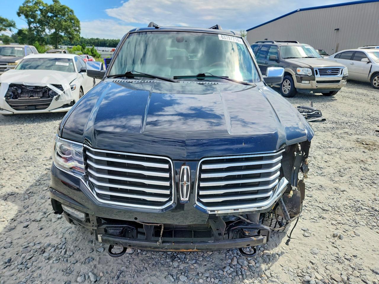 5LMJJ3JT2HEL01064 · 2017 LINCOLN NAVIGATOR · 5/14