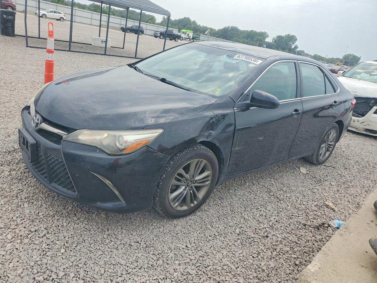 4T1BF1FK7GU224676 · 2016 TOYOTA CAMRY