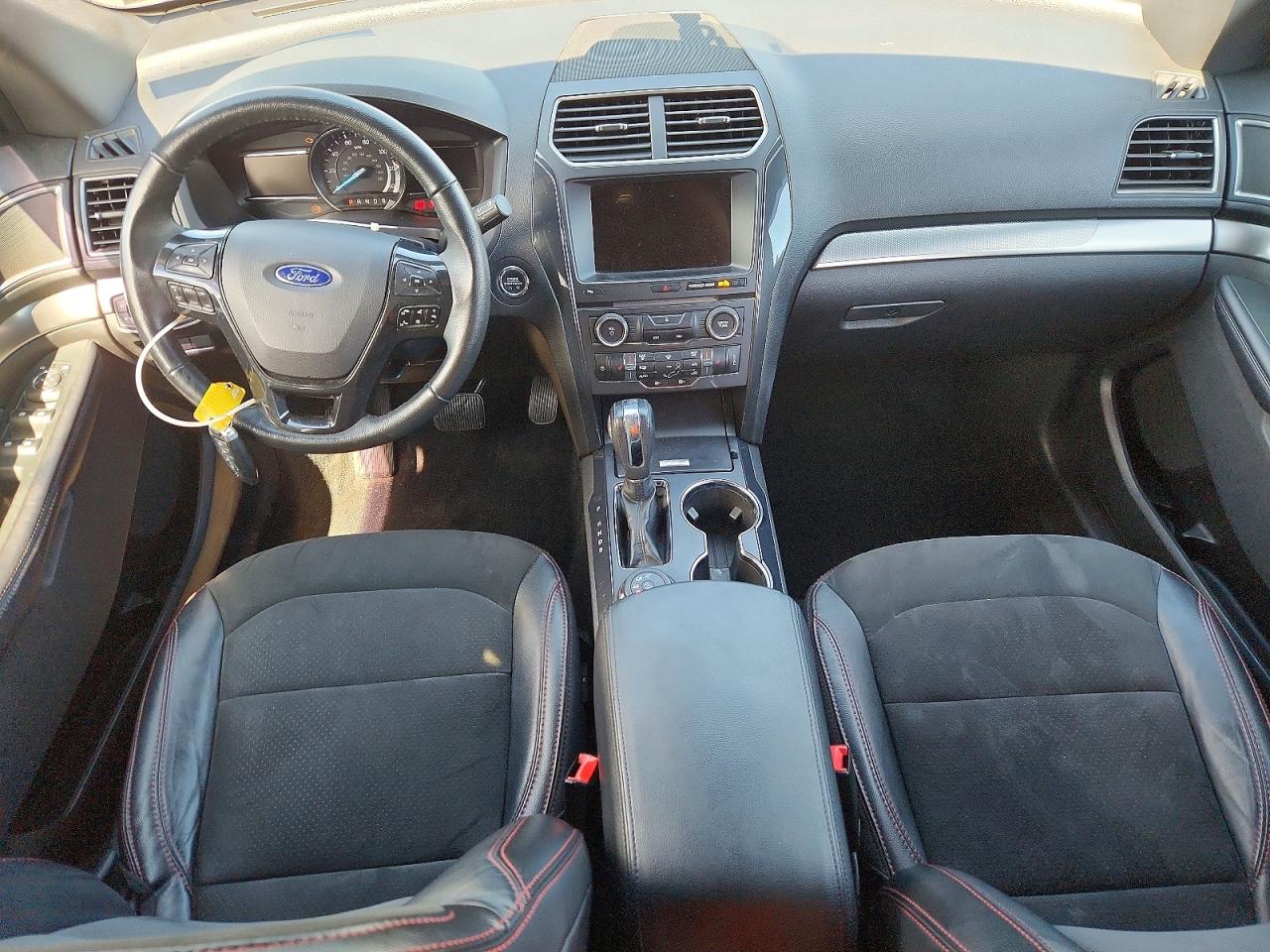 1FM5K8D86JGB25619 · 2018 FORD EXPLORER · 8/13