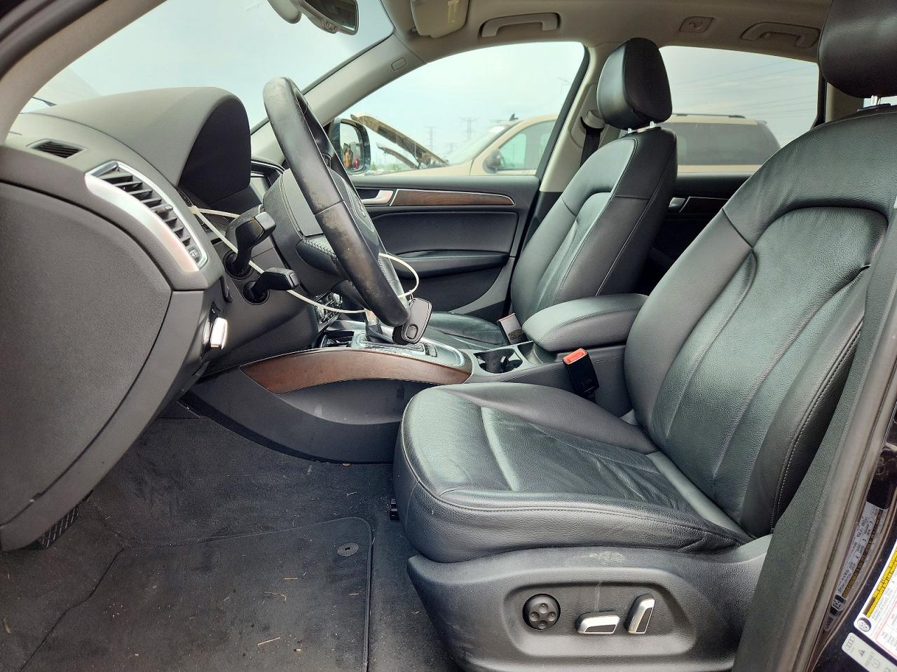 WA1LFAFP8FA083101 · 2015 AUDI Q5 · 7/14