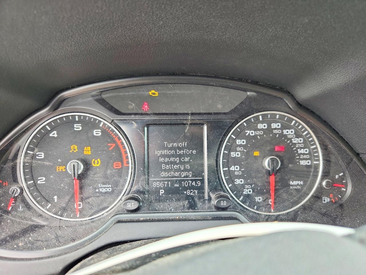 WA1LFAFP8FA083101 · 2015 AUDI Q5 · 9/14