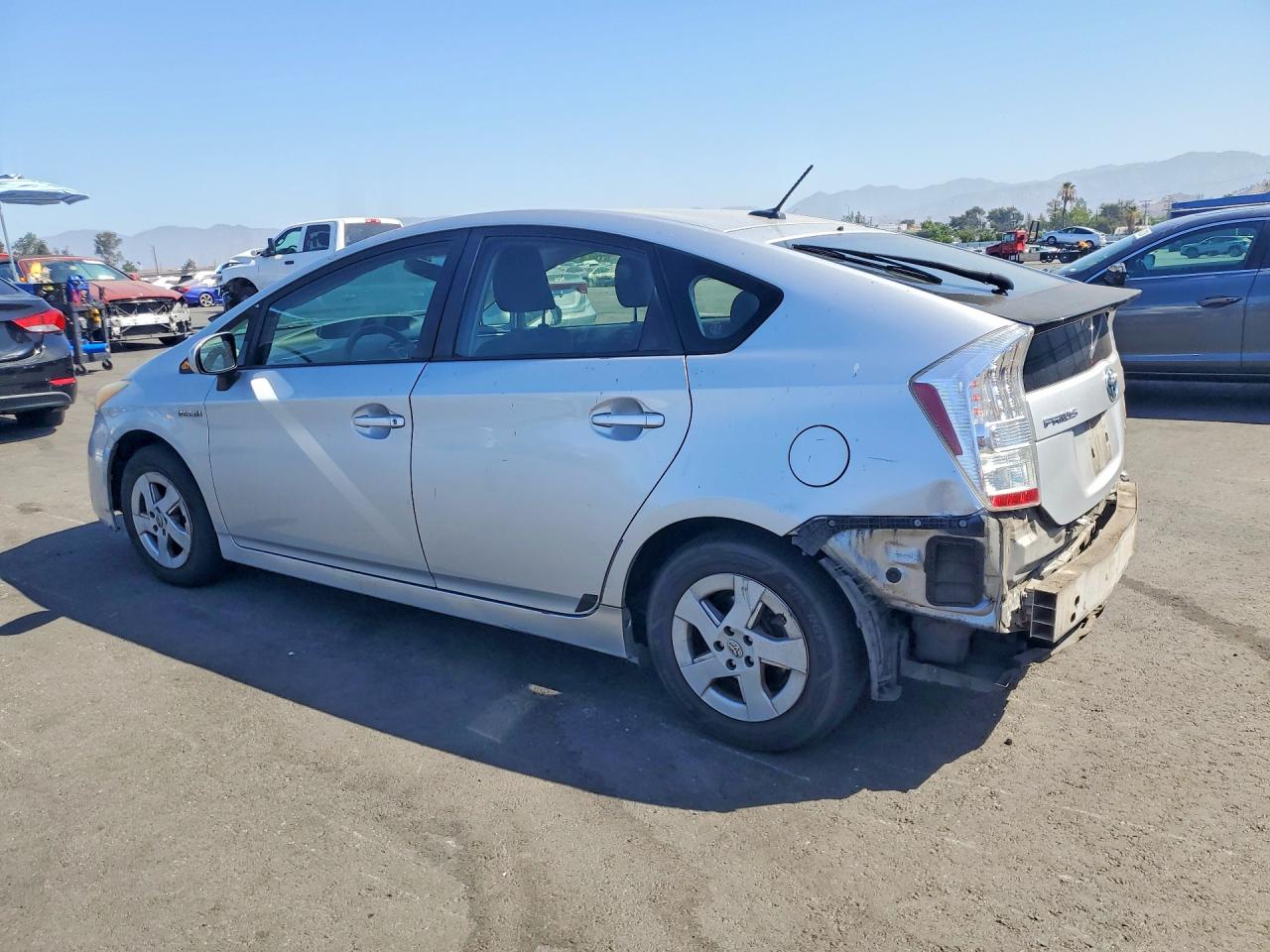 JTDKN3DU1A0129889 · 2010 TOYOTA PRIUS · 2/12
