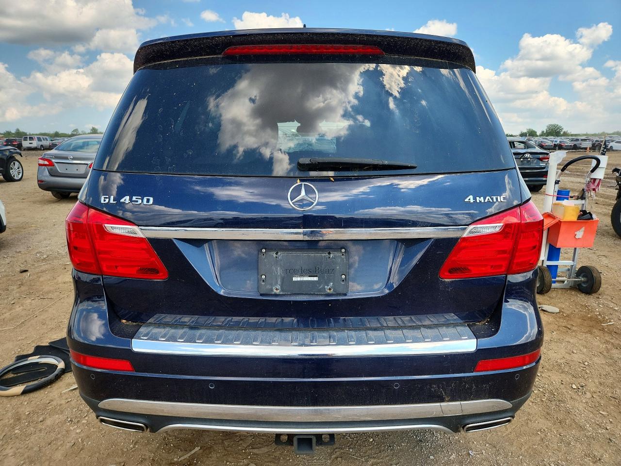 4JGDF6EE4GA703043 · 2016 MERCEDES-BENZ GL · 6/13