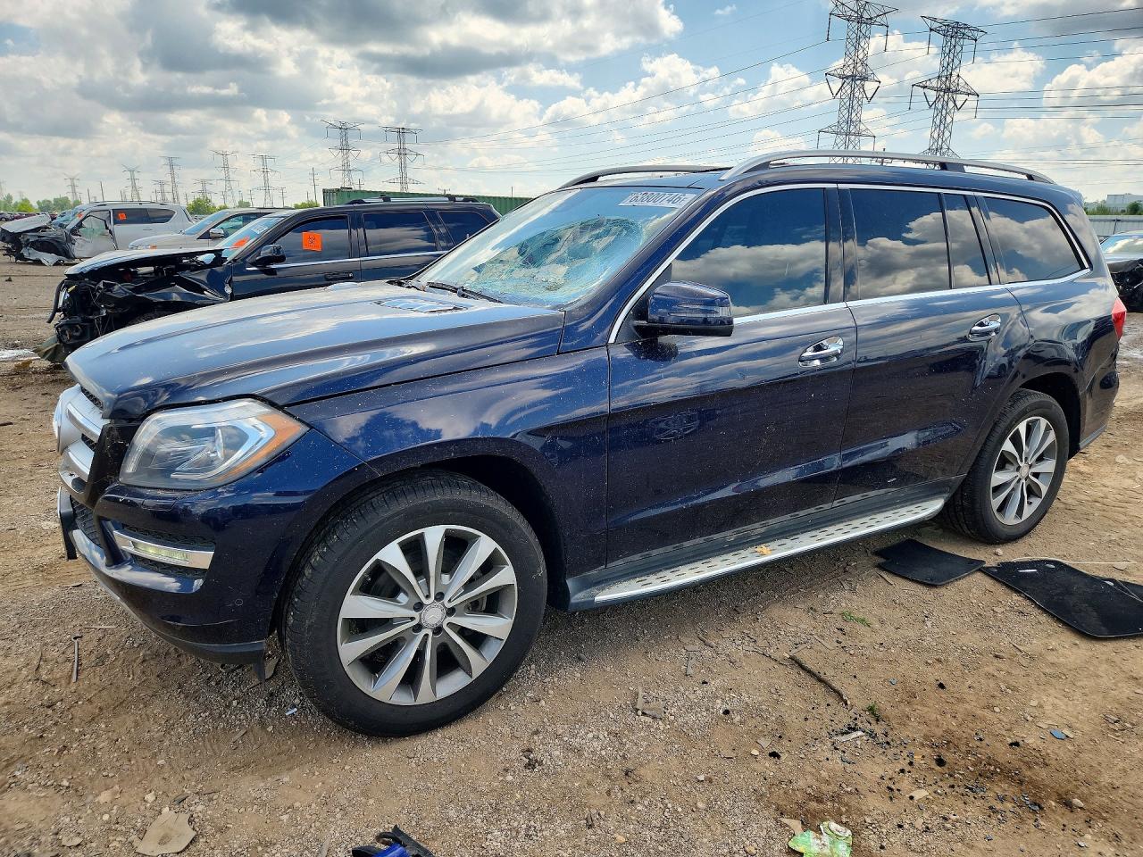 4JGDF6EE4GA703043 · 2016 MERCEDES-BENZ GL
