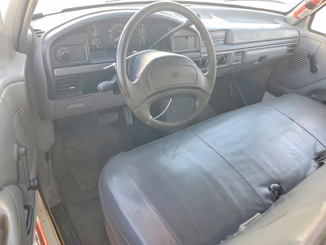 1FDKF37G2TEB15813 · 1996 FORD F350 · 8/12