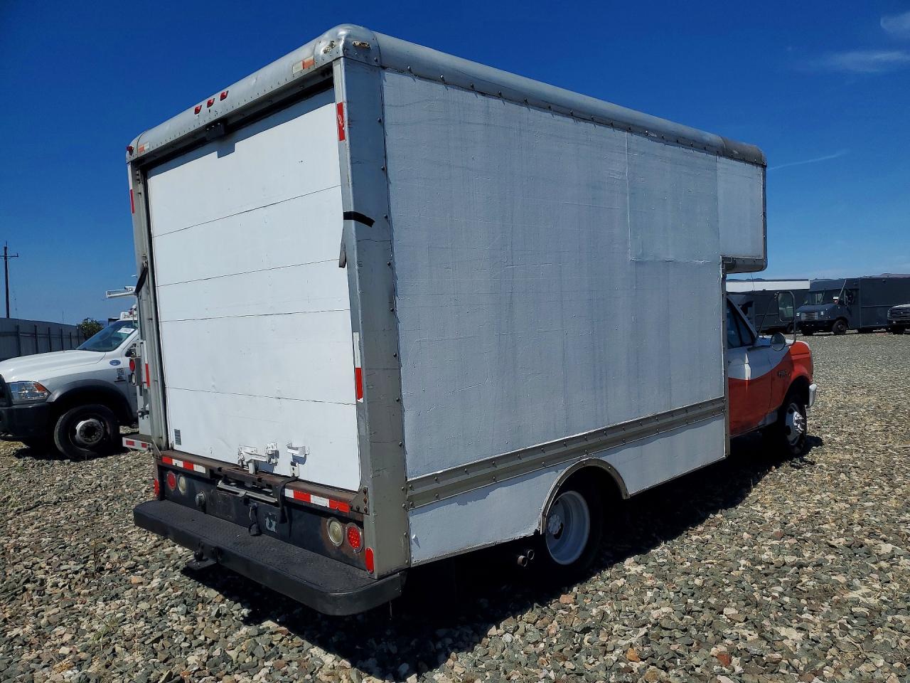 1FDKF37G2TEB15813 · 1996 FORD F350 · 3/12