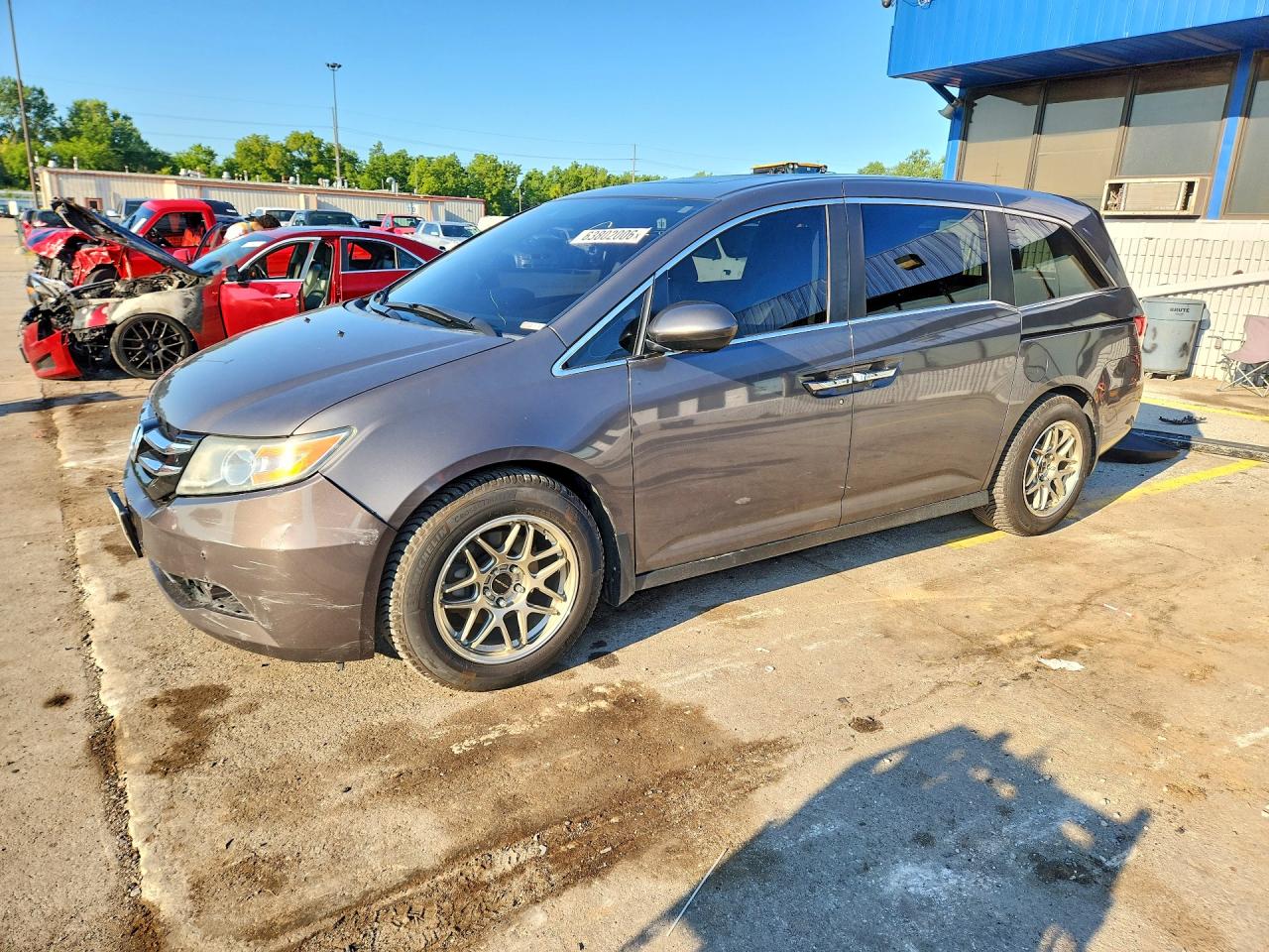 5FNRL5H61FB077071 · 2015 HONDA ODYSSEY