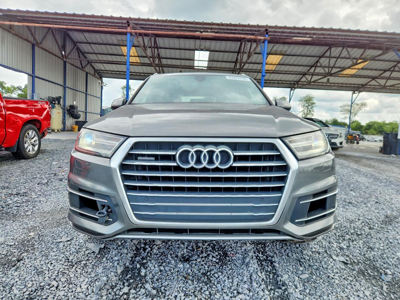 WA1AAAF76HD019727 · 2017 AUDI Q7 · 5/12