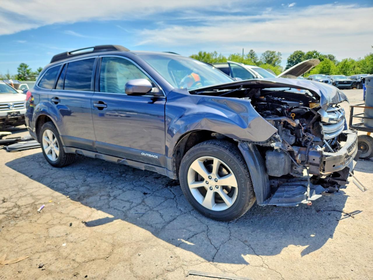 4S4BRBLC7E3287855 · 2014 SUBARU OUTBACK · 4/13