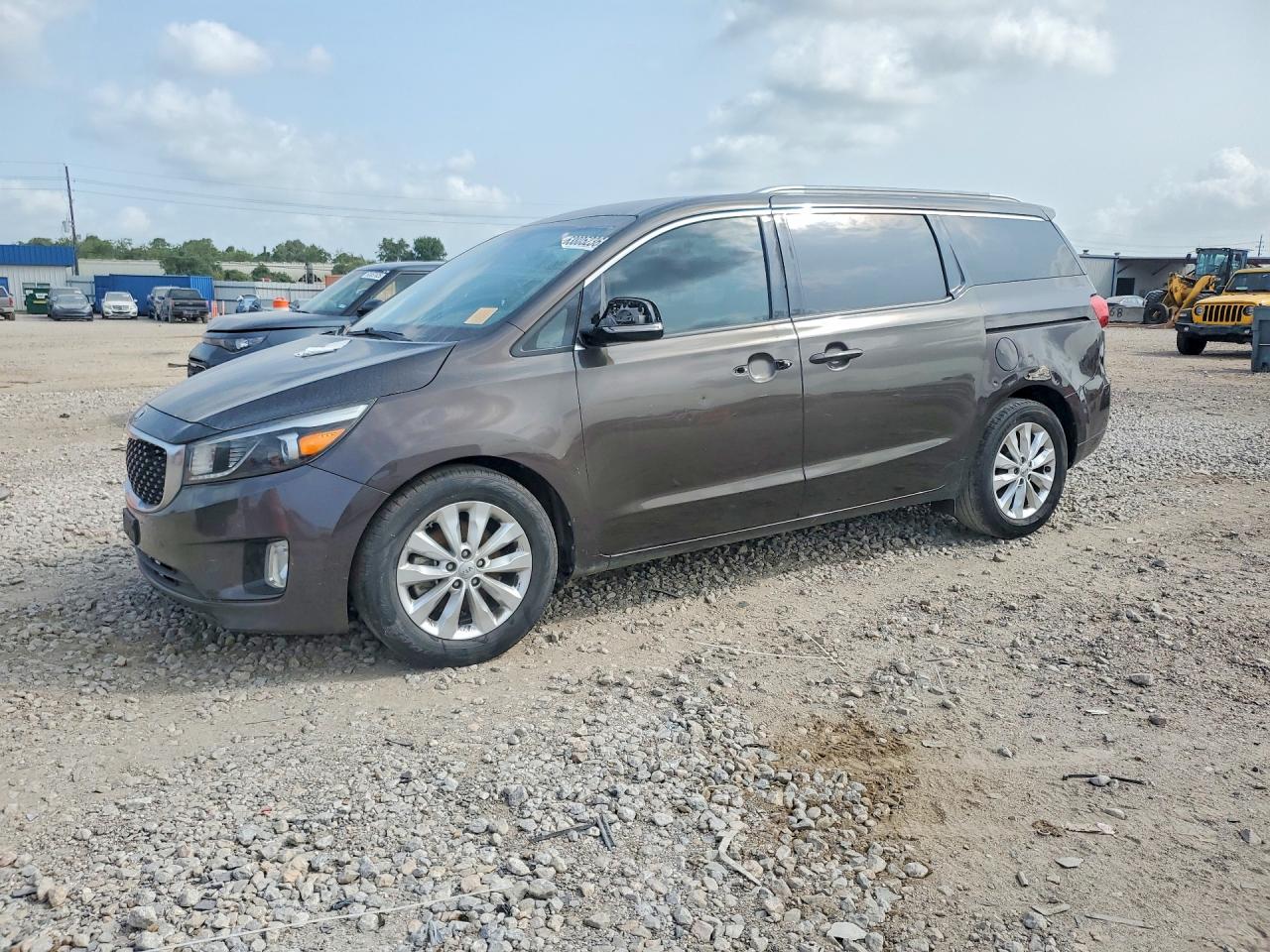 KNDMC5C11F6023691 · 2015 KIA SEDONA