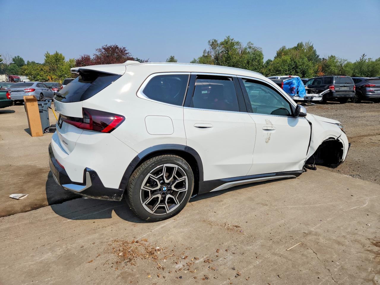 WBX73EF04P5X48065 · 2023 BMW X1 · 3/12