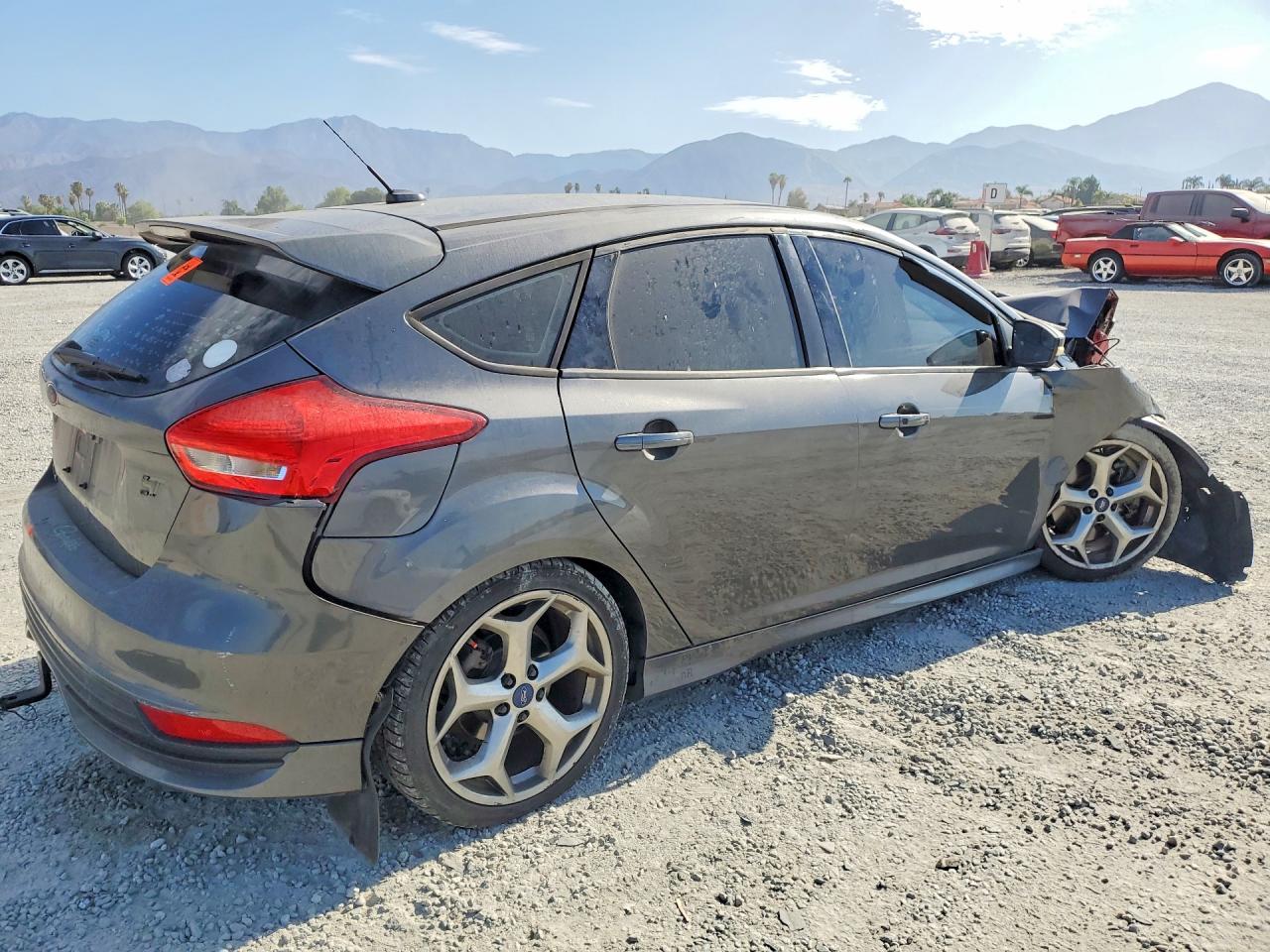 1FADP3L93FL375242 · 2015 FORD FOCUS · 3/12