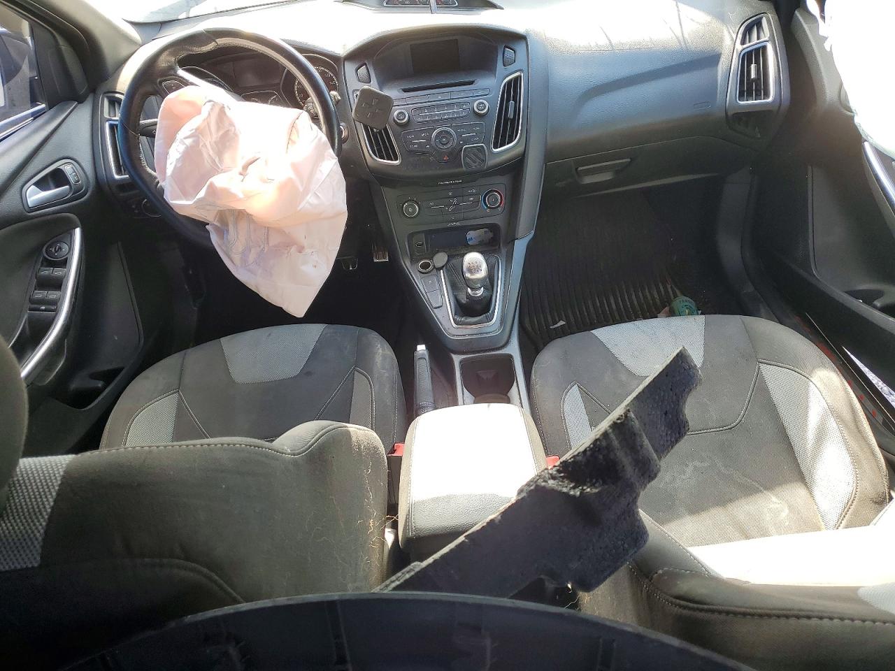 1FADP3L93FL375242 · 2015 FORD FOCUS · 8/12