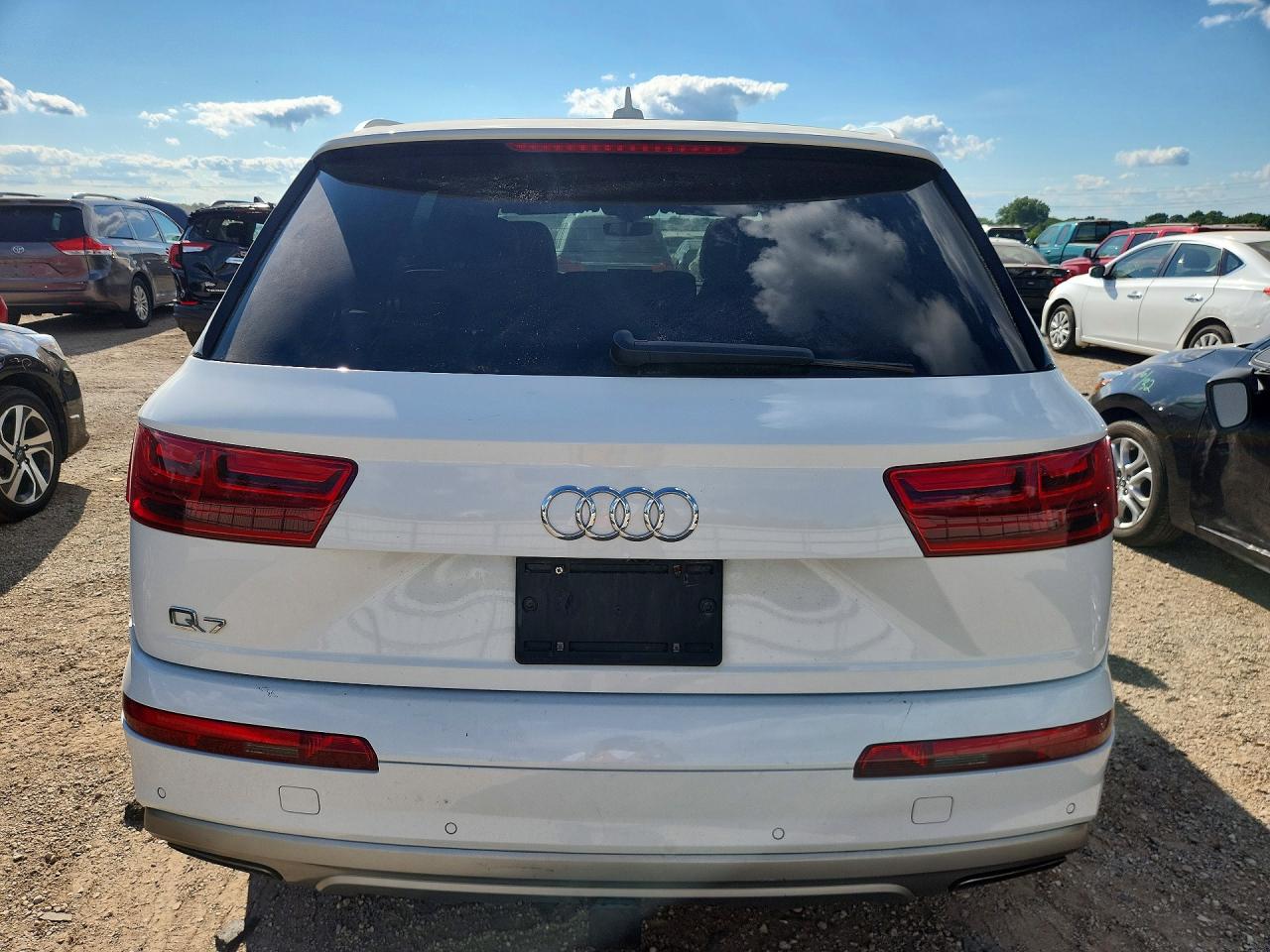 WA1LAAF73KD000293 · 2019 AUDI Q7 · 6/12