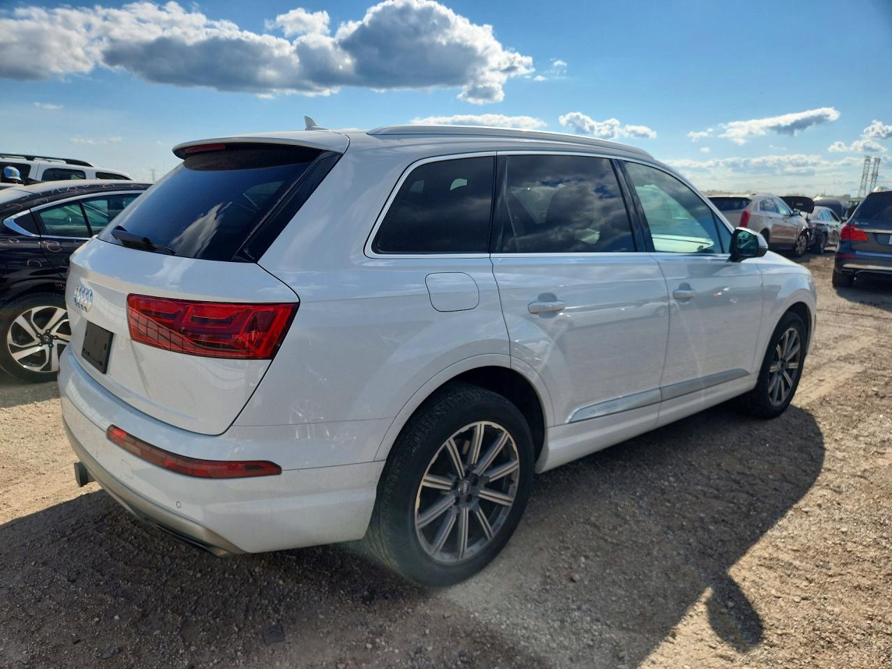 WA1LAAF73KD000293 · 2019 AUDI Q7 · 3/12