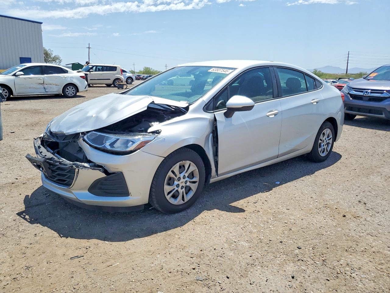 1G1BC5SM8K7148557 · 2019 CHEVROLET CRUZE