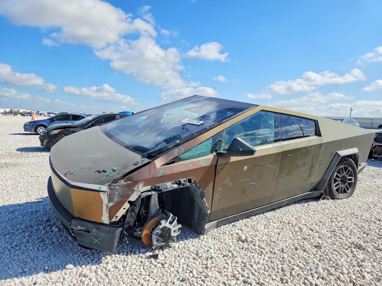 7G2CEHED5RA054394 · 2024 TESLA CYBERTRUCK