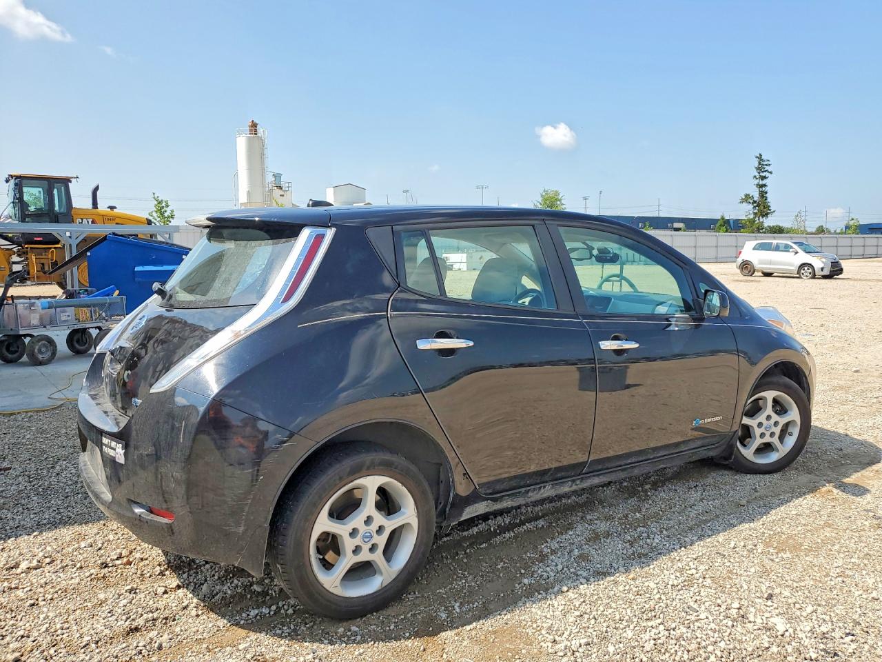 1N4AZ0CP0EC338884 · 2014 NISSAN LEAF · 3/12
