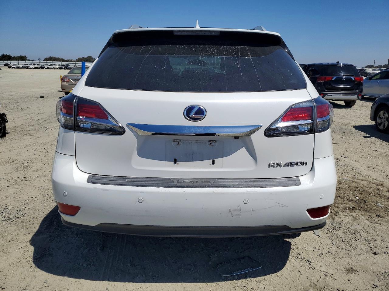 2T2BC1BA5FC009718 · 2015 LEXUS RX · 6/13