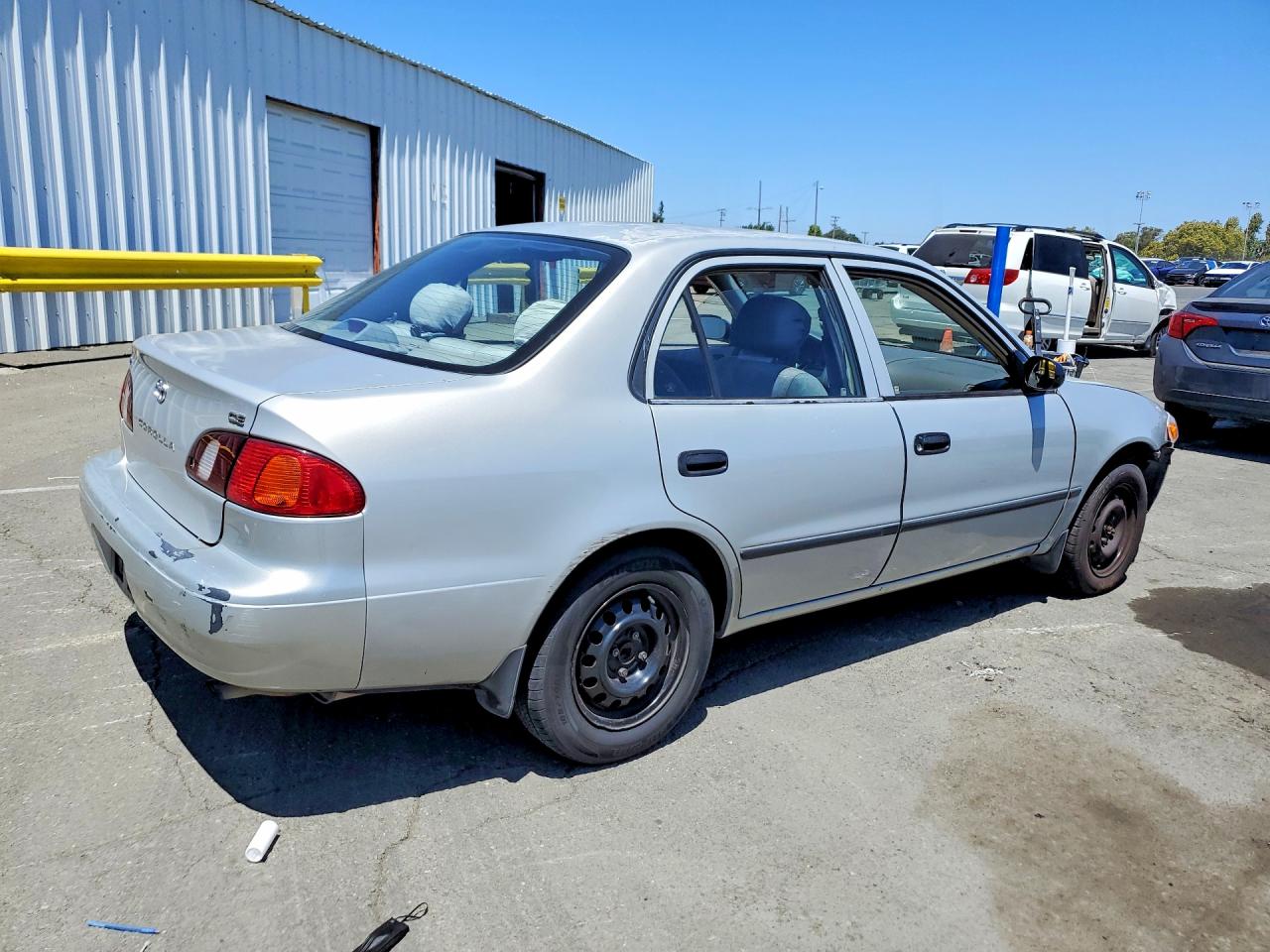 1NXBR12E9YZ330944 · 2000 TOYOTA COROLLA · 3/12